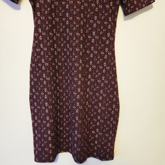 MUDD Maroon Burgandy Brown Black Cream Pattern Form Fitted Bodycon Dress Medium - Picture 13 of 14
